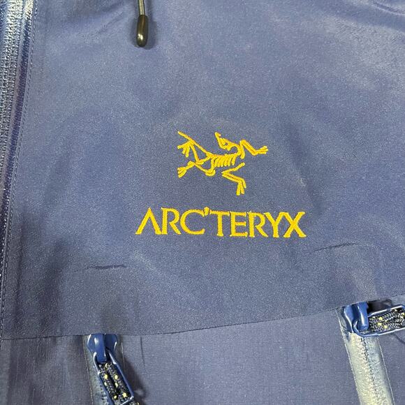Arc Teryx Theta Ar Jacket 90s 24K Gold Thorn Indigo Men’s Sz M Gore-Tex Rare - Picture 2 of 13